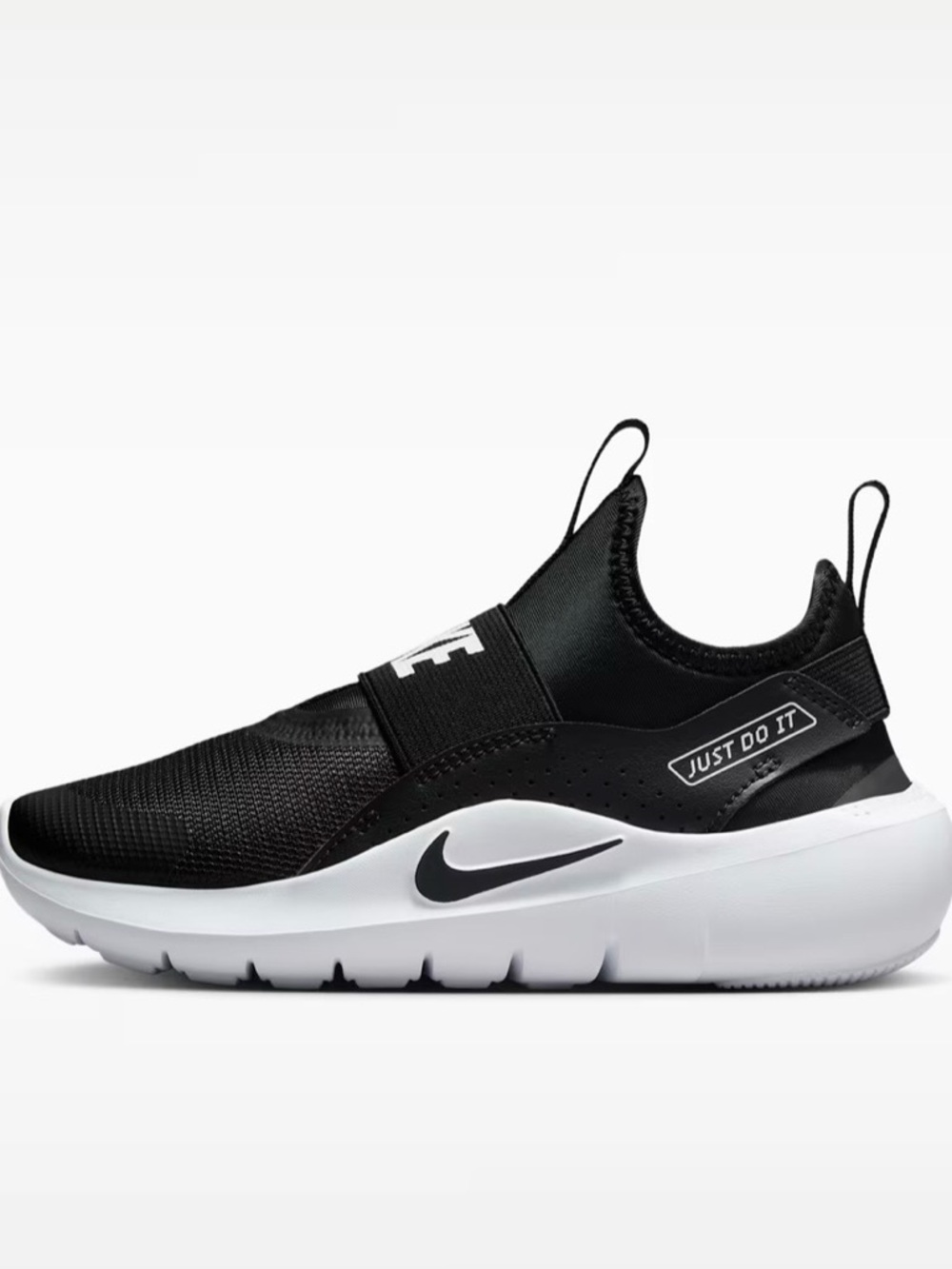 Nike Black/White Flex Runner Boys size 2.5